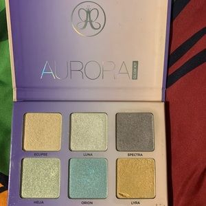Anastasia Beverly Hills Auora Highligh palette